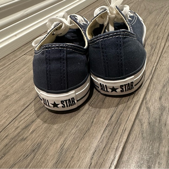 NWOT CONVERSE Chuck Taylor All Star Ox Sneakers Sz6 - Picture 3 of 6